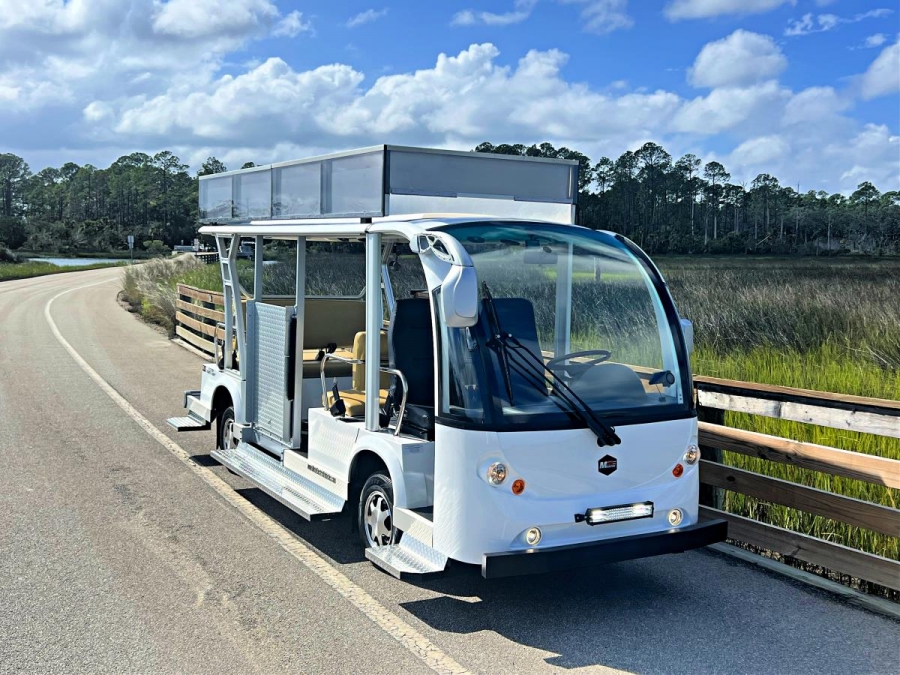 11 Passenger ADA Shuttle | Wheelchair Accessible Shuttle for Sale ...